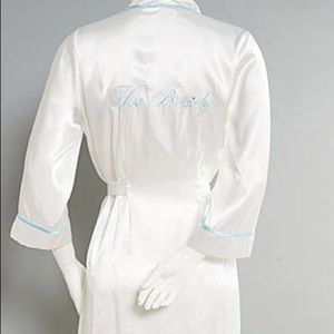 Bridal satin robe